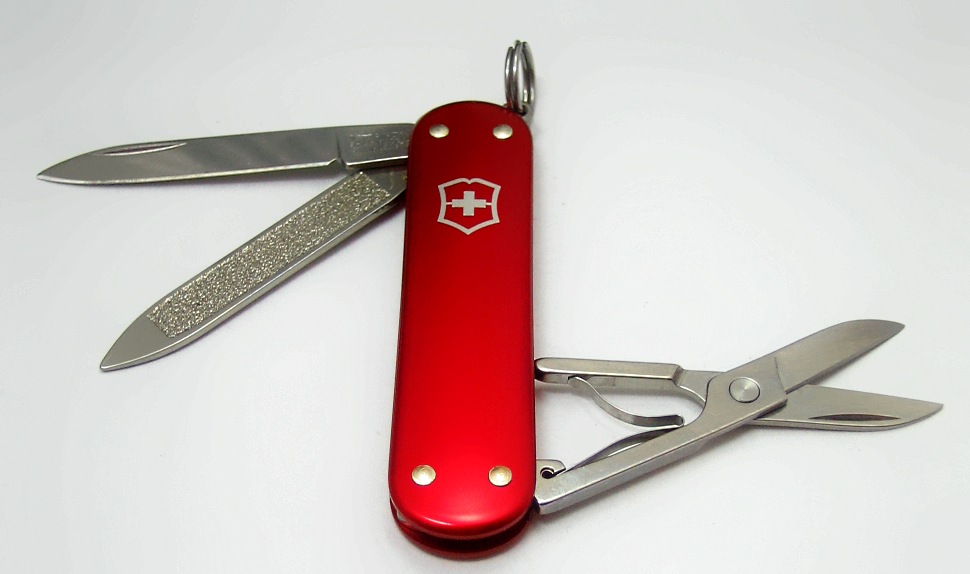 Victorinox 58mm Companion, Red Alox with keyring.