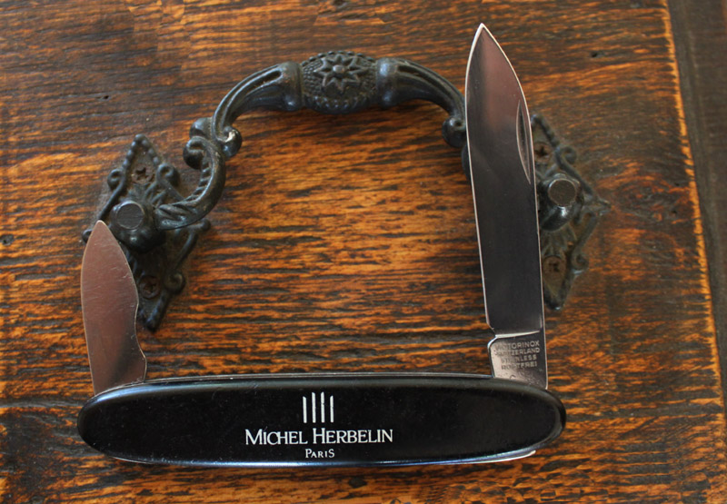 Michel Herbelin 84mm Watch Case Opener with black cellidor scales.
