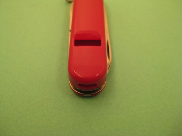 58mm Victorinox Whistle. Pictures by ColoSwiss.