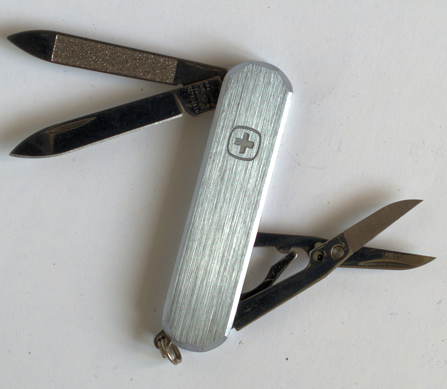 Wenger Metal 51