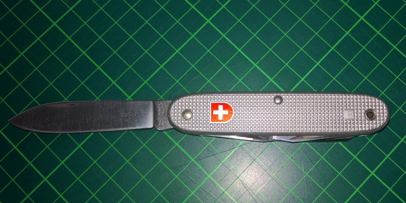 Fig. 13. Model 1961 with the Swiss coat of arms